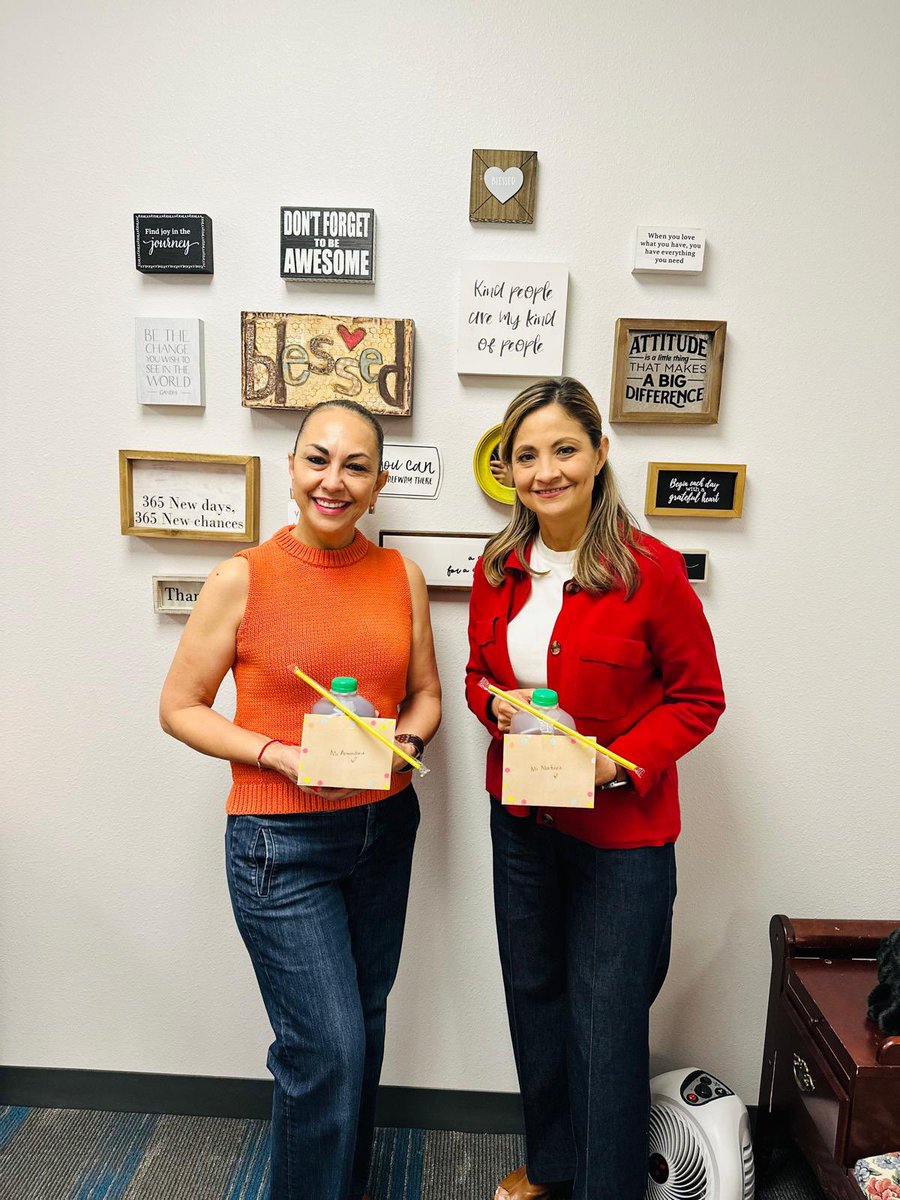 💜 🐦‍⬛ Thank you for being part of our TEAm <a href="/Eastlake_Middle/">Gabriela Elliott</a> <a href="/HTeaO/">HTeaO</a> to our counselors! 💜🐦‍⬛