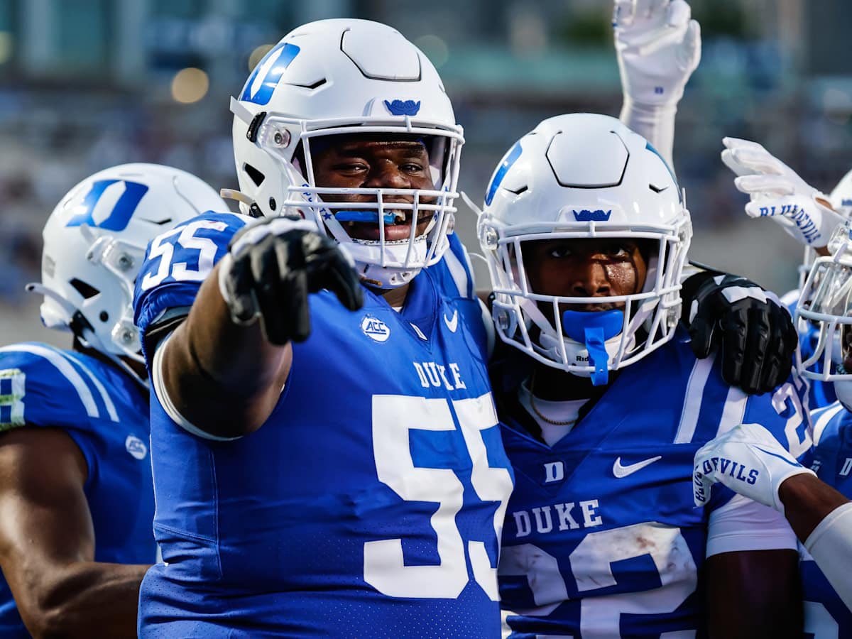 Jaden Maxey (@maxeyfootball) on Twitter photo Great conversation today with <a href="/CoachC_Foster/">Chris Foster</a> from <a href="/DukeFOOTBALL/">Duke Football</a>. Looking forward to starting the recruiting process. #dukefootball <a href="/jameswjonesiv/">IV</a> @AirforcePrepJJ Great conversation today with <a href="/CoachC_Foster/">Chris Foster</a> from <a href="/DukeFOOTBALL/">Duke Football</a>. Looking forward to starting the recruiting process. #dukefootball <a href="/jameswjonesiv/">IV</a> @AirforcePrepJJ