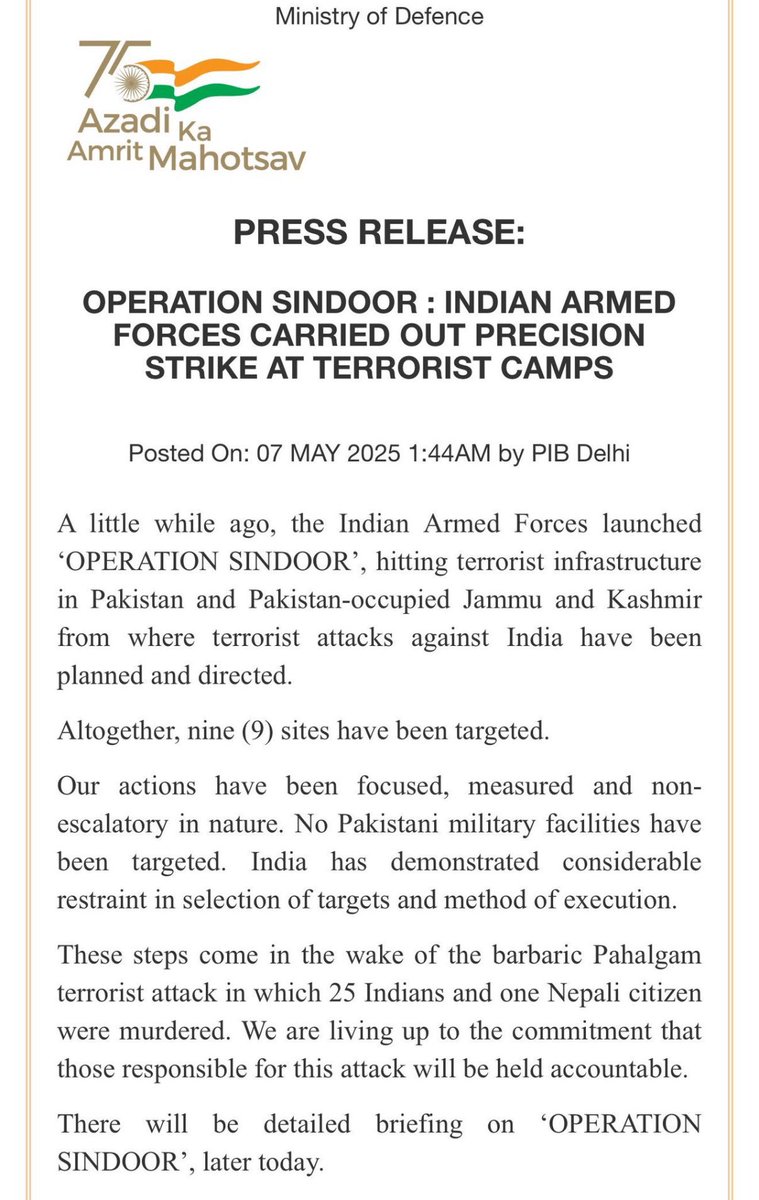 drkafeelkhan's tweet photo. Jai Hind #OperationSindoor 👏🏾 
Proud 🇮🇳 https://t.co/D4yhA5n77z