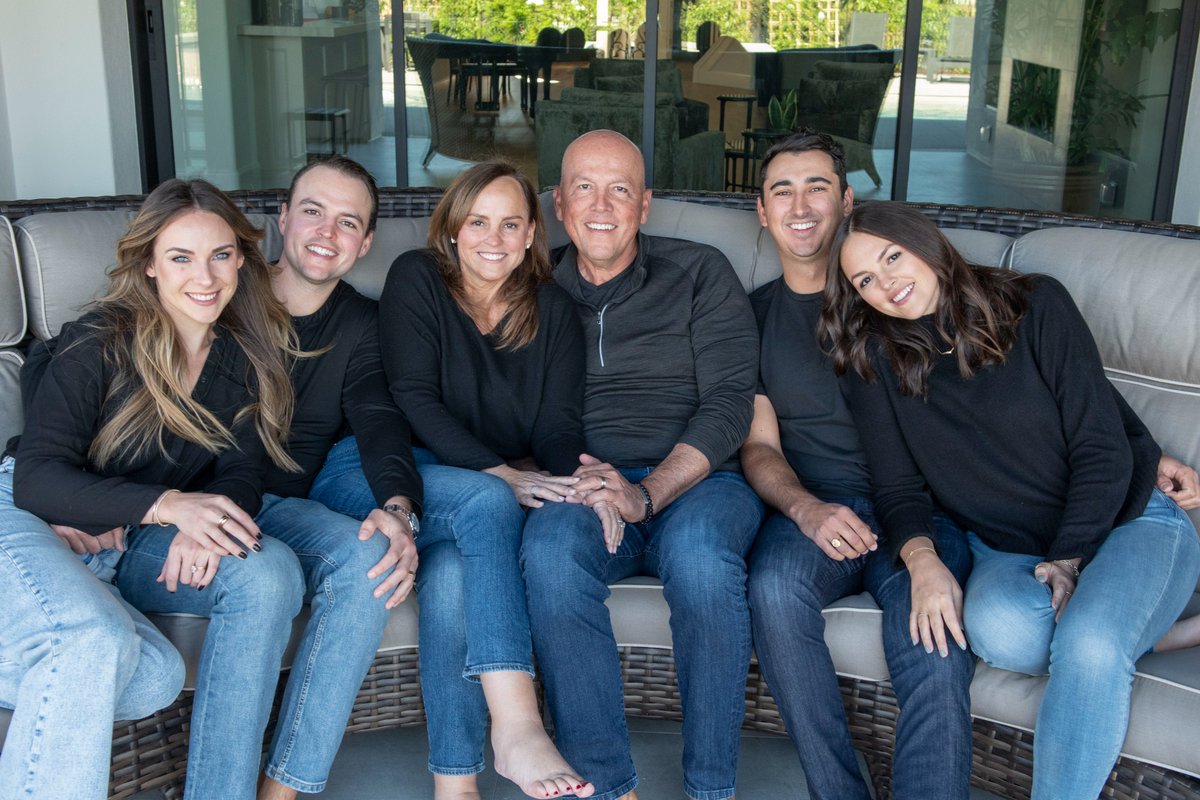 Rick Valencia tweet media