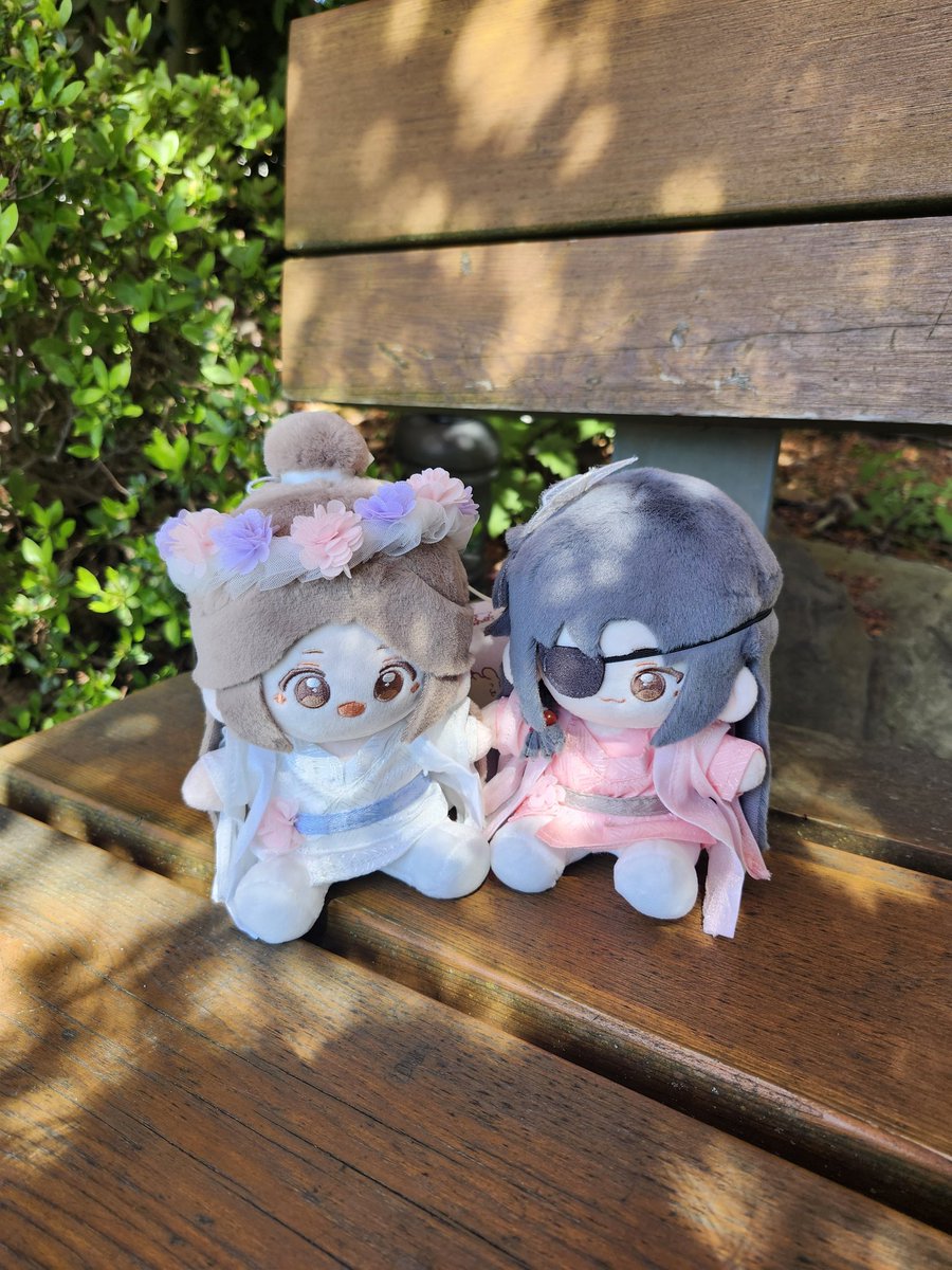 Spring day 🌸🌱
#HuaLian #TGCF #minidoll