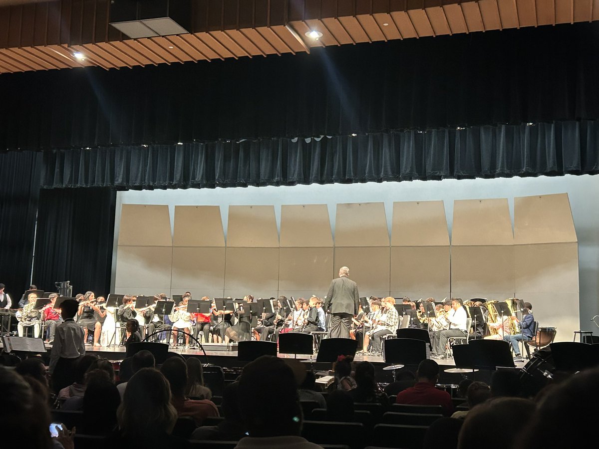 Sharee Quick (@shareequicklit) on Twitter photo Caleb’s Spring Concert! Dulles Middle School’s band program is top notch. <a href="/DMS_Vikings/">Dulles Middle School</a> Caleb’s Spring Concert! Dulles Middle School’s band program is top notch. <a href="/DMS_Vikings/">Dulles Middle School</a>