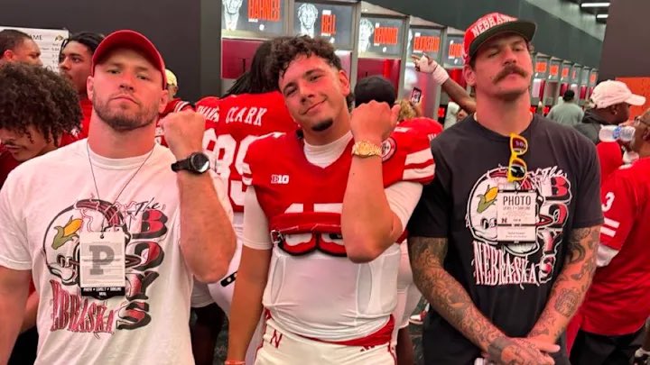 BarstoolHusker's tweet photo. https://t.co/15oSg6dWU4