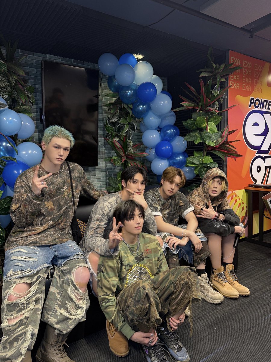 [#JUSTB_BY] 📸School attack&amp;Korean Time

#JUSTB #저스트비
