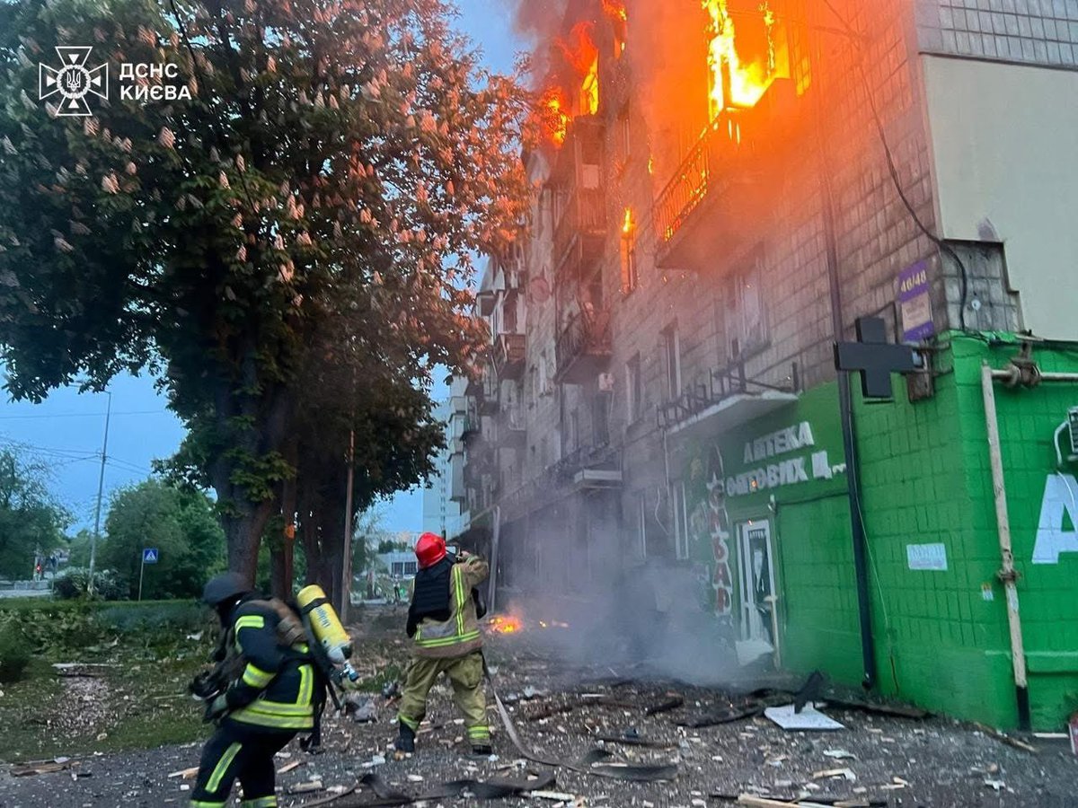 Kyiv was just attacked by Russian iranian drones - 2 people killed, 5 injured including 4 children in four different districts of Kyiv. First responders are at all sites working hard to save lives. Russia simply conducts terrorist attacks daily killing civilians, kids. Inhumane.