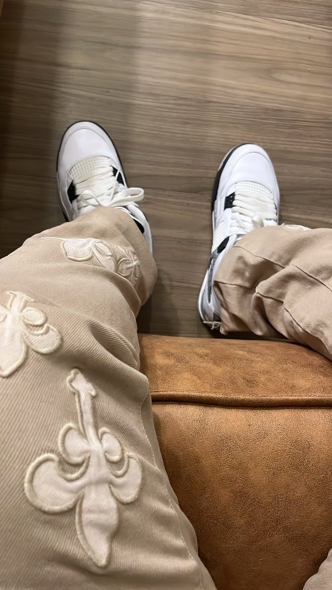 handsumquis's tweet image. 🌊🌊