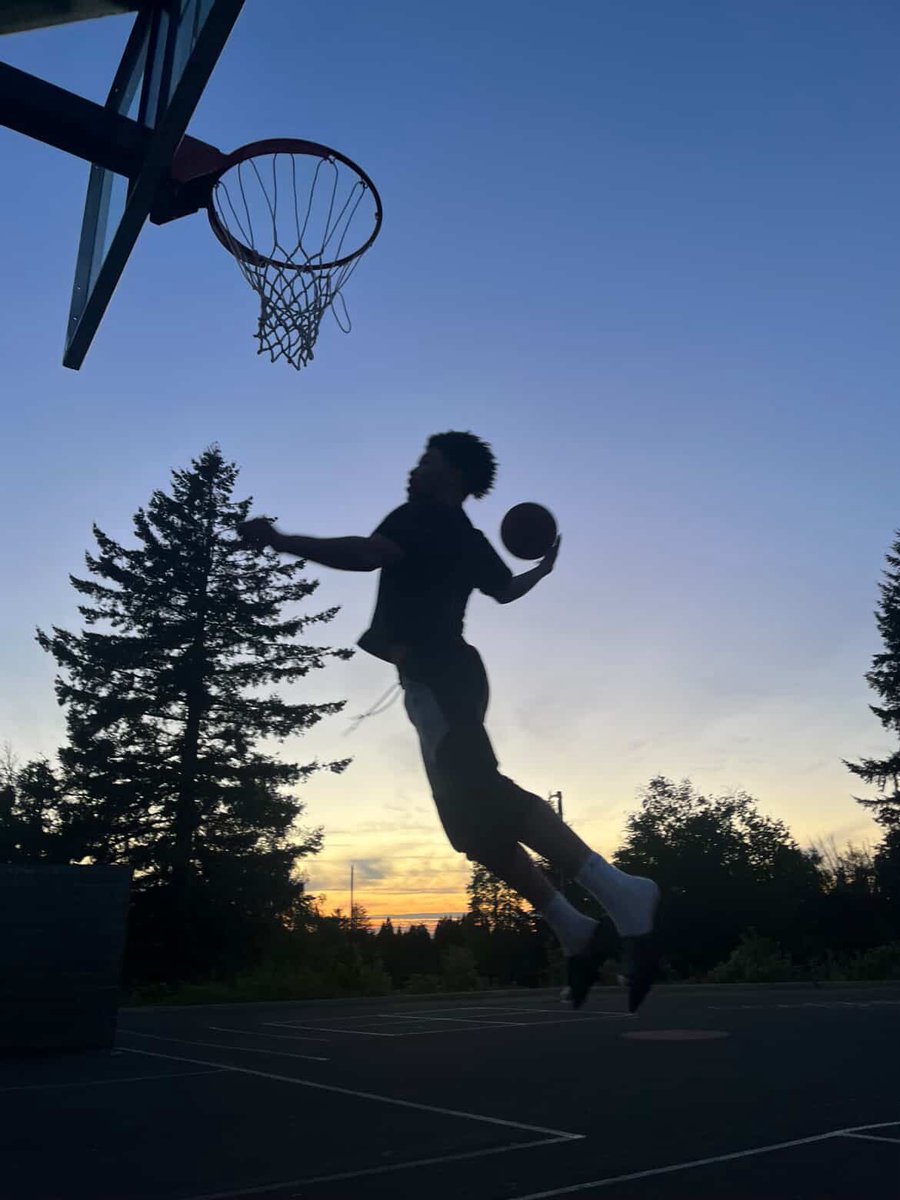 tecwtw_'s tweet image. Next cover of 2k?