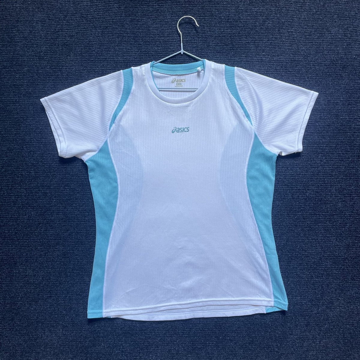pedpro77's tweet photo. เสื้อกีฬาผู้หญิง ASICS สีขาว  
ขนาด อก 38 ยาว 23 

ราคา 239 ส่งฟรี ซัก อบ รีด พร้อมสวมใส่
สนใจสอบถามได้ครับ https://t.co/2wYpgyWek4