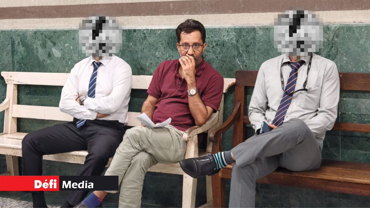 defimediainfo's tweet image. Détournement à la Prime à l’emploi de Rs 31,9 M : Une Range Rover, 5 MacBooks Air et 4 iPhones 15 saisis par la FCC  dlvr.it/TKc2kY #Détournement #CommissionCrimesFinanciers