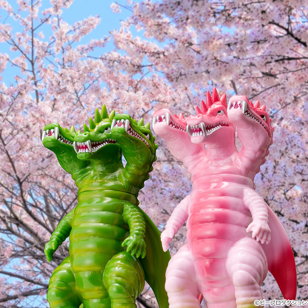 ミドルサイズ三つ首竜 フィギュア王限定カラー さくら色 若草色 ミドル