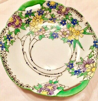 Helen Paxton Brown (1876 - 1956) artist associated with the Glasgow Girls, known for a range of mediums such as hand painted china #womensart