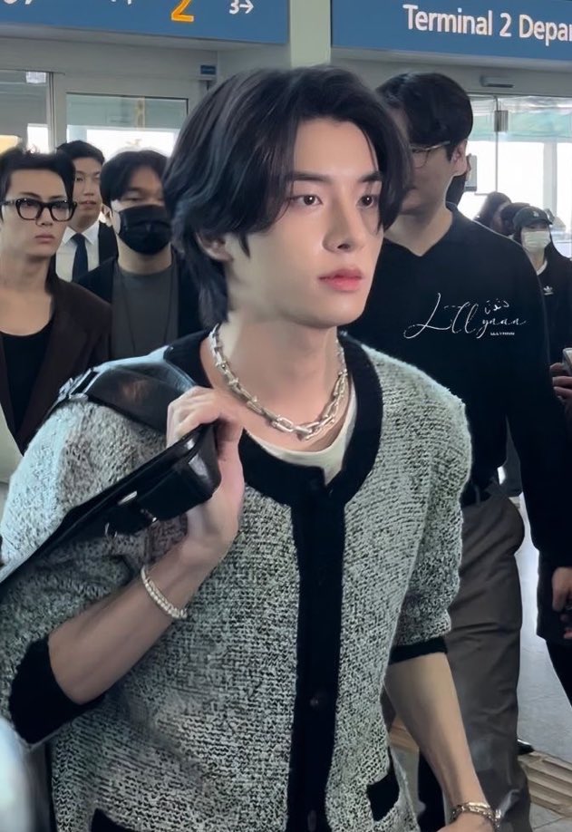 jake9226's tweet image. 🩶#JAKE #제이크