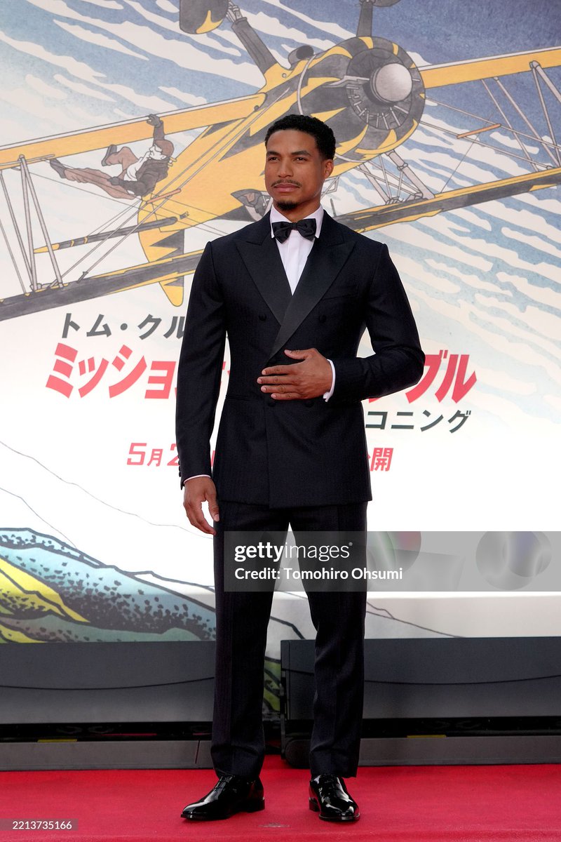 coyotezan's tweet photo. Greg Tarzan Davis at the Mission: Impossible - The Final Reckoning - Japan Premiere Red Carpet

• ⁦@GregTarzanDavis⁩ https://t.co/R54PqFTXSv