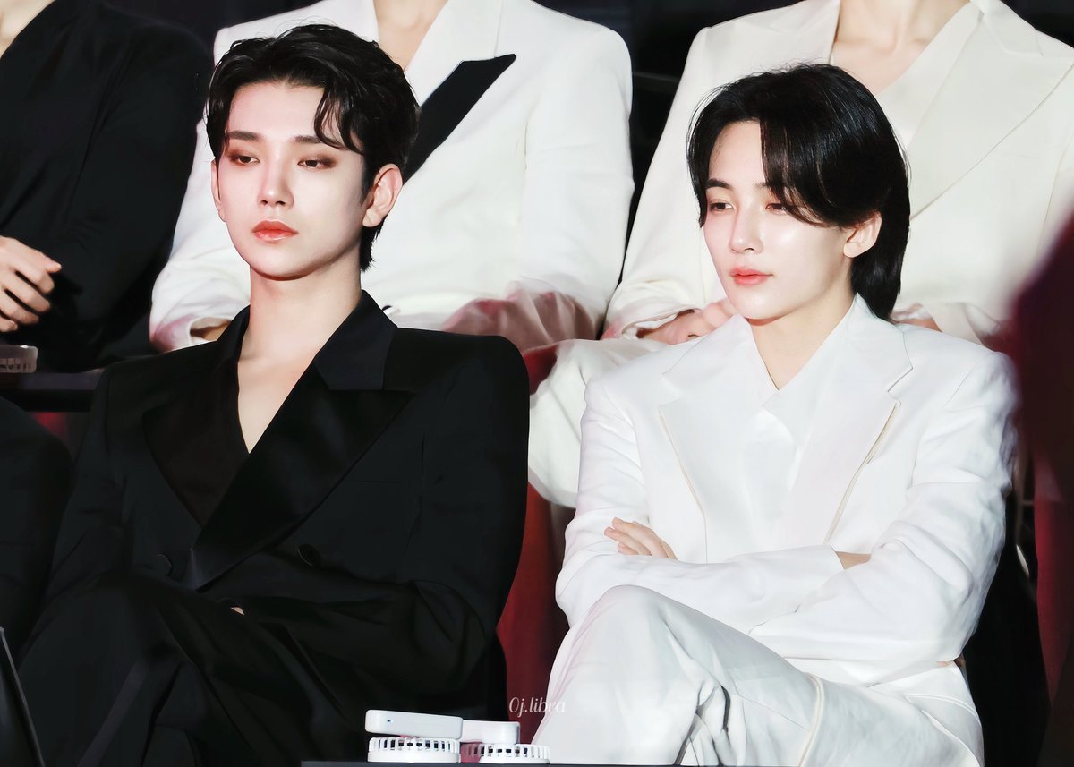 0jLibra's tweet photo. 정한이 D-414

백마탄왕자님,, 왕자님들🤍✨,,

#세븐틴 #SEVENTEEN
#JEONGHAN #정한 #ジョンハン
#조슈아 #JOSHUA #ジョシュア https://t.co/ba18vjIYb6