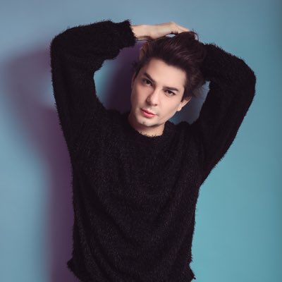 dvd_lun's tweet photo. #NuevaFotoDePerfil https://t.co/YHIr8rYRPu