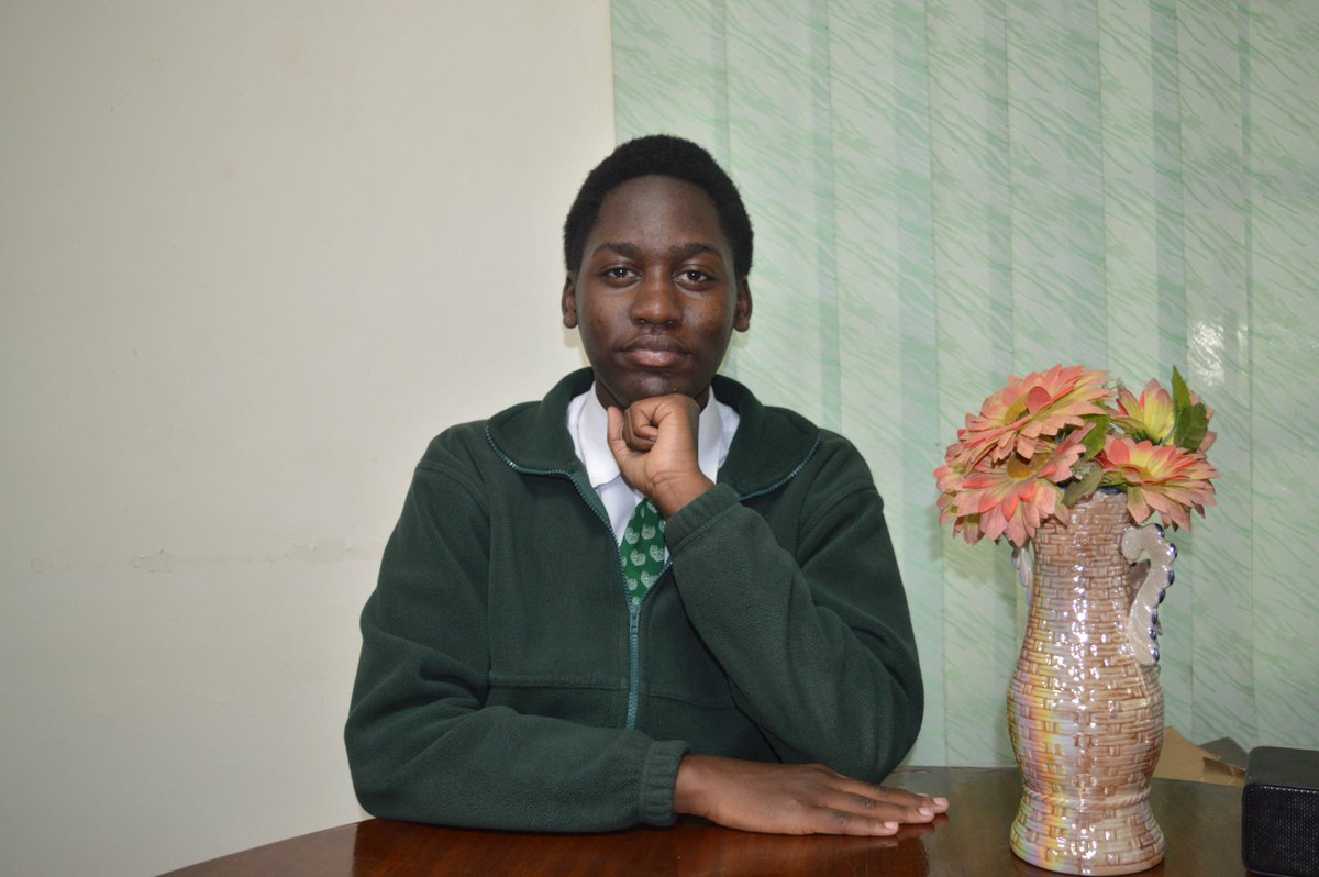 Aga Khan Education Service, Uganda (@akesuganda) on Twitter photo Meet John Mark Katerega, a Senior 4 student and a cheerful learner who proudly says, "I love my school".
#AgaKhanSchools #AgaKhanEducationServiceUganda #Kampala #Uganda <a href="/akdn/">Aga Khan Development Network</a> Meet John Mark Katerega, a Senior 4 student and a cheerful learner who proudly says, "I love my school".
#AgaKhanSchools #AgaKhanEducationServiceUganda #Kampala #Uganda <a href="/akdn/">Aga Khan Development Network</a>