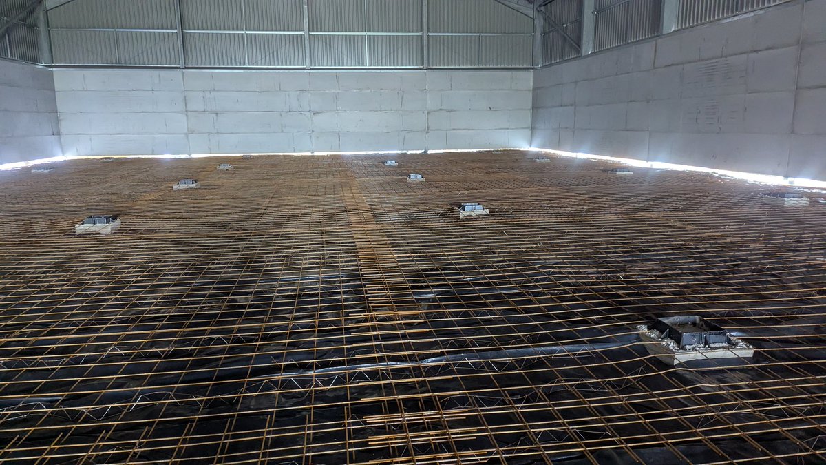 Concreting grain store today....