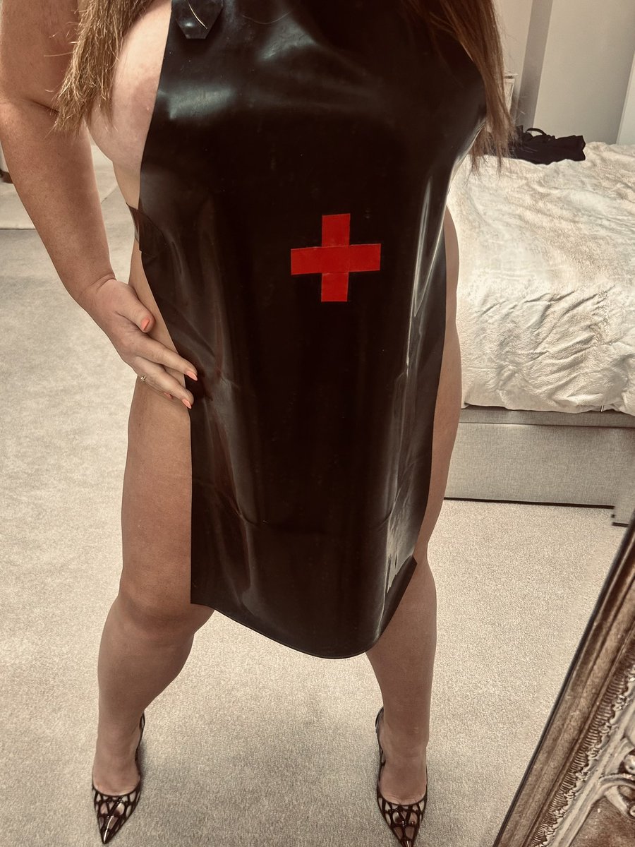 MistressMpower's tweet photo. I advise a strong internal examination 🏥 https://t.co/hQNcygqEwb