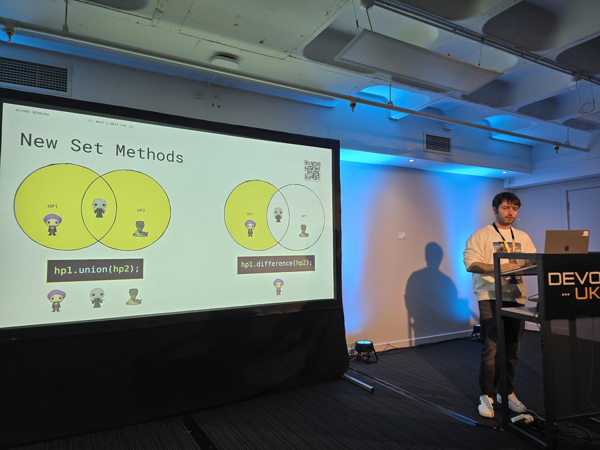 antetmc2's tweet image. Really liked this insightful @DevoxxUK talk by Alvaro Berruga that shows what&apos;s new in EcmaScript specification for JS, what may be coming in the future, and what are the pain points for developers right now. I like that the talk is beginner enough for people not familiar with…