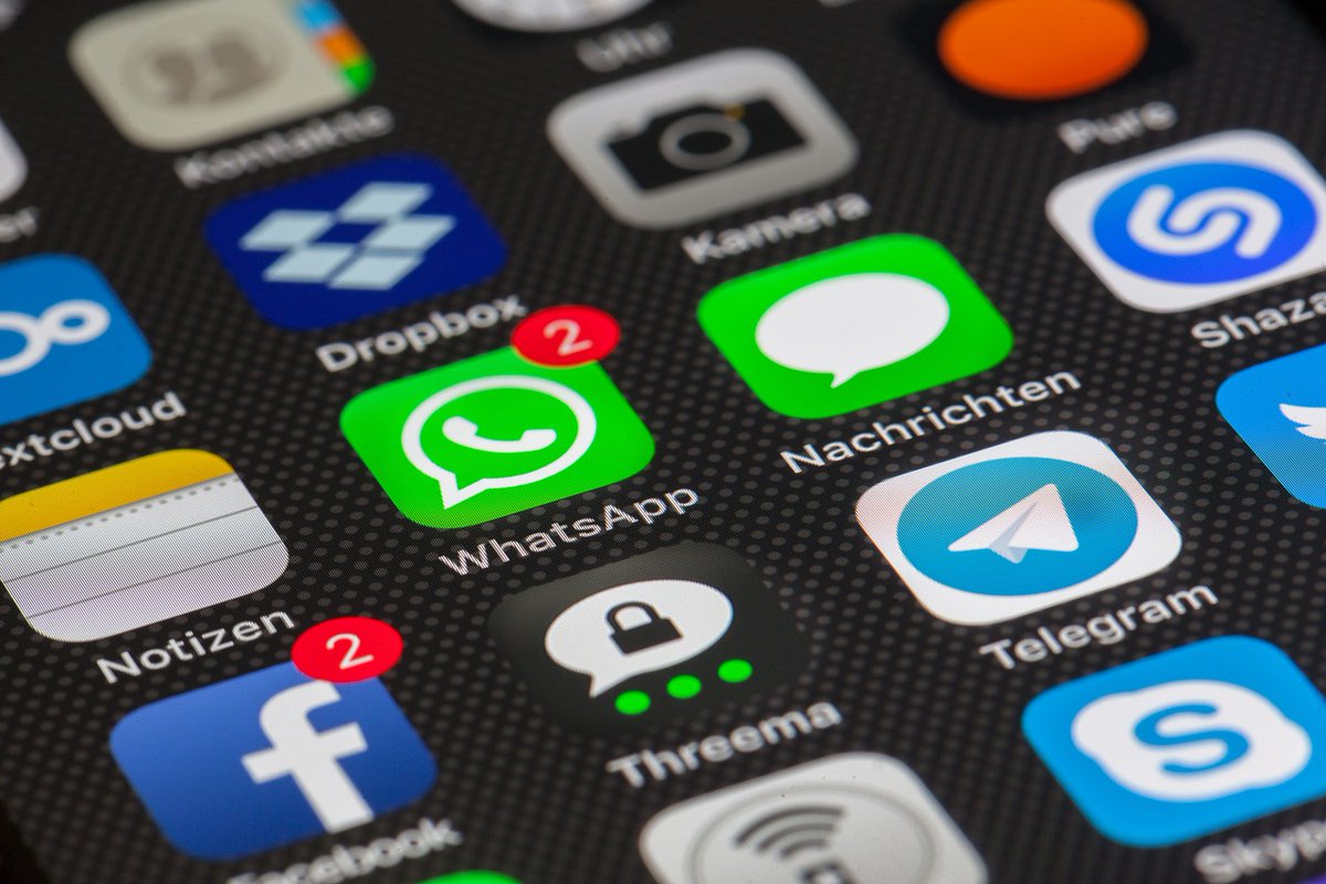 Psicoevidencias (@psicoevidencias) on Twitter photo Se ha publicado un nuevo articulo de opinión en la web de #Psicoevidencias:
"#RedesSociales Digitales y #SaludMental: Herramientas para la promoción del cuidado y la acción comunitaria"
psicoevidencias.es/contenidos-psi…
R. Chacón-Cabanillas, C.Aguilera-Serrano, B. Insua Fuentes
<a href="/EASPsalud/">Escuela Andaluza SP</a> Se ha publicado un nuevo articulo de opinión en la web de #Psicoevidencias:
"#RedesSociales Digitales y #SaludMental: Herramientas para la promoción del cuidado y la acción comunitaria"
psicoevidencias.es/contenidos-psi…
R. Chacón-Cabanillas, C.Aguilera-Serrano, B. Insua Fuentes
<a href="/EASPsalud/">Escuela Andaluza SP</a>