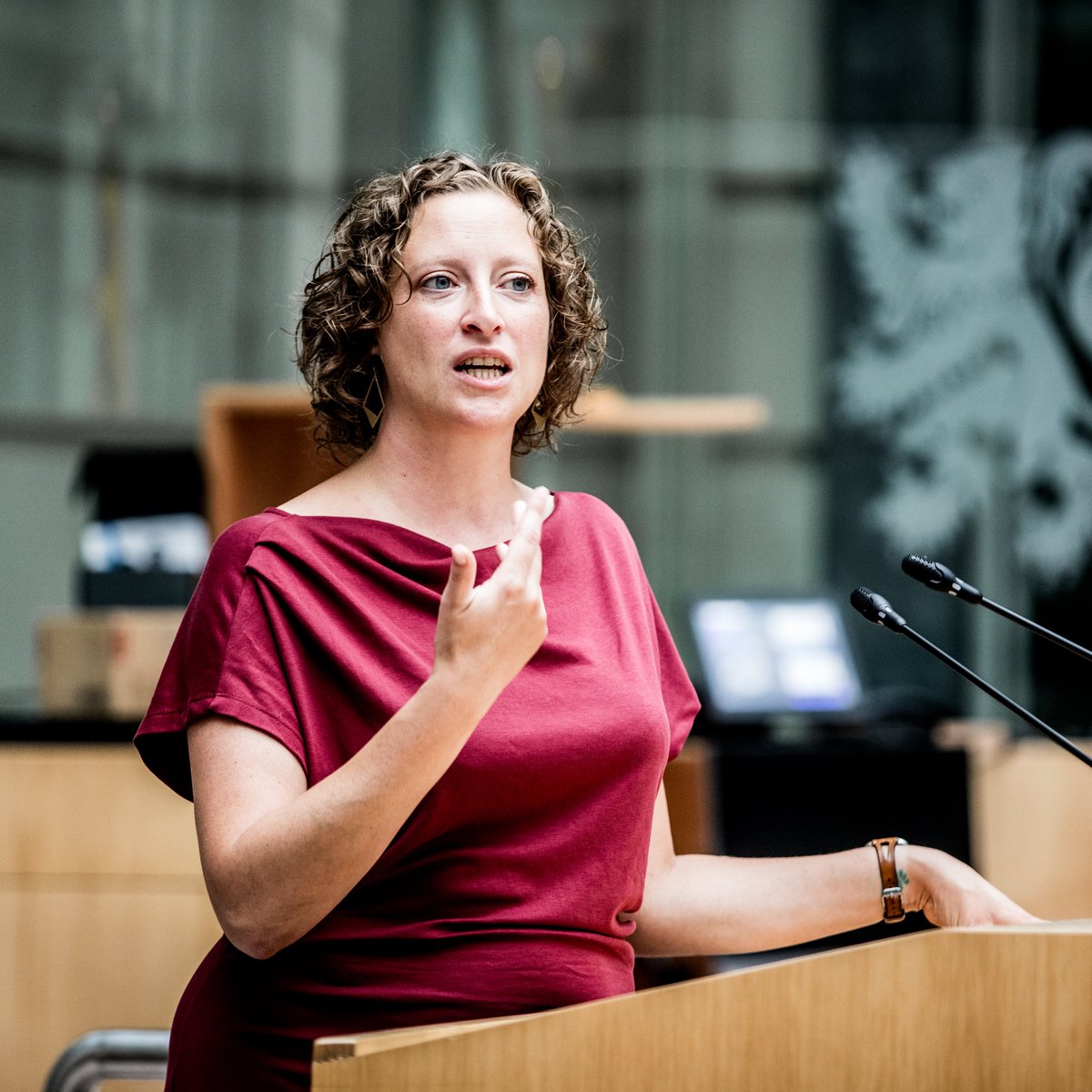 Vanaf 14 uur voor <a href="/de_NVA/">N-VA</a> in <a href="/vlaparl/">Vlaams Parlement</a> 👇

1⃣ <a href="/Sanne_Van_Looy/">Sanne Van Looy</a> over afstandsregels voor windmolens
2⃣ <a href="/TRoggeman/">Tomas Roggeman</a> over de inzet van trajectcontroles door lokale besturen 
3⃣ <a href="/FPerdaens/">Freya Perdaens</a> over gebruik van sociale media door kinderen en jongeren

📺 youtube.com/watch?v=JzEK4R…