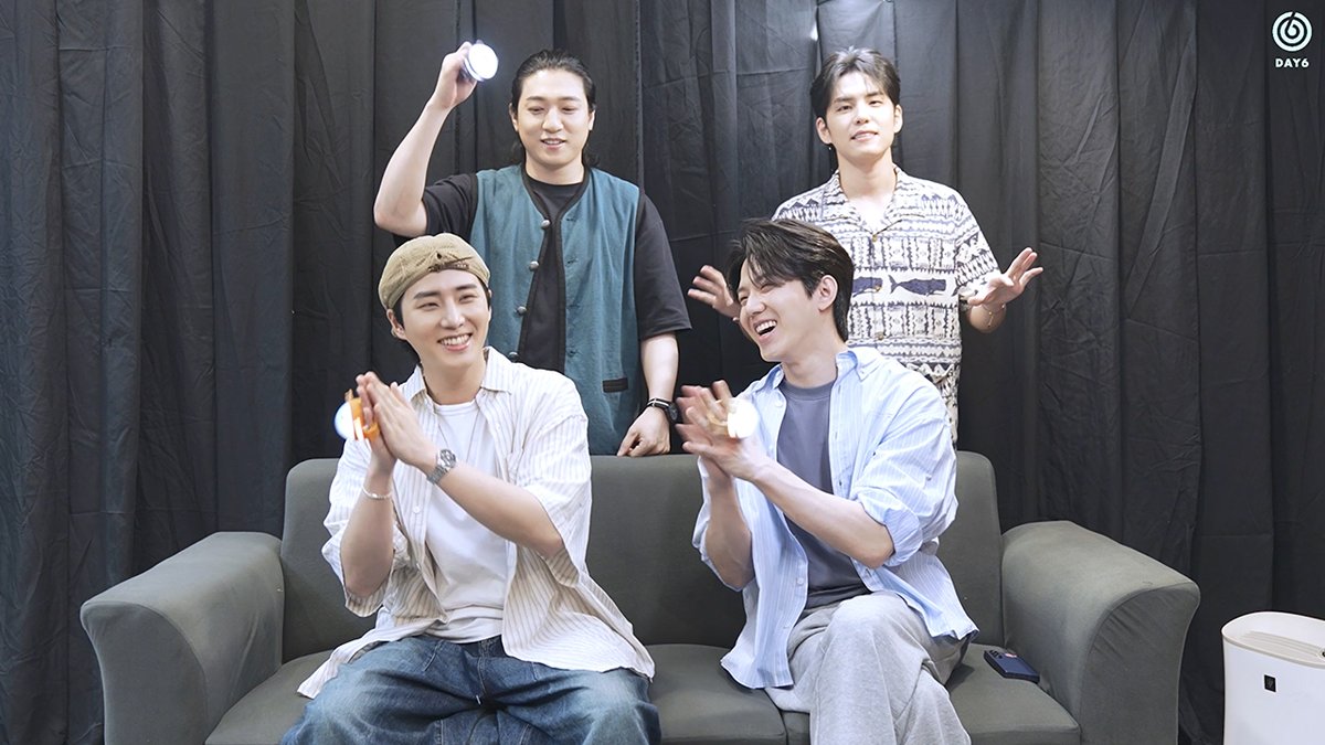 DAY6(데이식스) "Maybe Tomorrow"
Singalong Guide Video

youtu.be/4qTfWNL6oVM

🎼 M/V youtu.be/0fyZqS0N19o
🎵 ALBUM day6.lnk.to/MaybeTomorrow

#DAY6 #데이식스
#Maybe_Tomorrow
