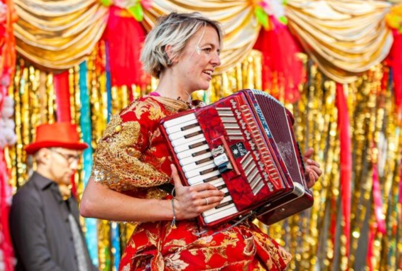 Mole Valley For Business (@mvforbusiness) on Twitter photo Mole Valley Arts Alive, is the largest community arts festival in Surrey. The team are looking to partner with commercial organisations who want their brands to be part of an unforgettable experience that attracts thousands of attendees.
Email for info: festival@arts-alive.co.uk Mole Valley Arts Alive, is the largest community arts festival in Surrey. The team are looking to partner with commercial organisations who want their brands to be part of an unforgettable experience that attracts thousands of attendees.
Email for info: festival@arts-alive.co.uk