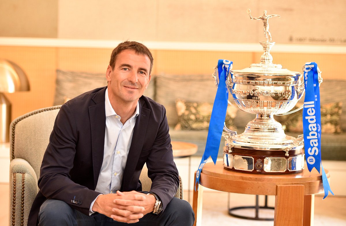 Tenis España (@rfetenis) on Twitter photo ¡Saludad al nuevo director deportivo del Trofeo Conde de Godó! 🆕🇪🇸
<a href="/TRobredo/">Tommy Robredo</a> sucederá en el cargo a David Ferrer, que cerró su etapa en el histórico torneo barcelonés este pasado mes de abril tras seis años
📲 rfet.es/es/noticia/tom…
📸 <a href="/rctb1899/">RCT Barcelona-1899</a> I #BCNOpenBS #ATP ¡Saludad al nuevo director deportivo del Trofeo Conde de Godó! 🆕🇪🇸
<a href="/TRobredo/">Tommy Robredo</a> sucederá en el cargo a David Ferrer, que cerró su etapa en el histórico torneo barcelonés este pasado mes de abril tras seis años
📲 rfet.es/es/noticia/tom…
📸 <a href="/rctb1899/">RCT Barcelona-1899</a> I #BCNOpenBS #ATP