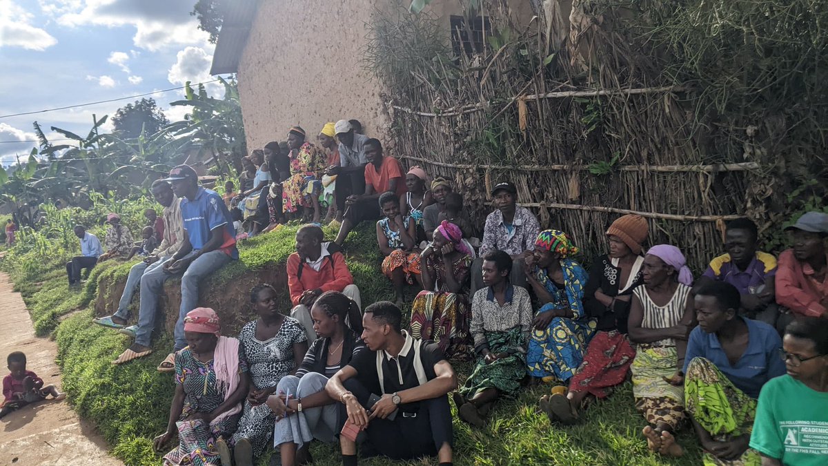 NTWARI Jean Aime (@ntwarijeanaime4) on Twitter photo On6th May,2/3 weeks #AntiFamilyConflict we <a href="/Rwandasoc/">Rwanda sociologists association</a> at <a href="/Uni_Rwanda/">University of Rwanda</a> <a href="/UrsuHuye/">URSU Huye Campus</a> campus our campaign continued in <a href="/Ngomasector/">Ngomasector_Huye</a> Matyazo village <a href="/RADIOSALUS1/">UR- RADIO SALUS</a> <a href="/KabagambeI/">Ignatius R. Kabagambe</a> <a href="/EmmaClaudine/">Emma Claudine</a> <a href="/Mamaurwagasabo1/">Mama Urwagasabo Tv</a> <a href="/dr_dash250/">Dr. Dash 🇷🇼</a> #AdvancingSociologicalKnowldge On6th May,2/3 weeks #AntiFamilyConflict we <a href="/Rwandasoc/">Rwanda sociologists association</a> at <a href="/Uni_Rwanda/">University of Rwanda</a> <a href="/UrsuHuye/">URSU Huye Campus</a> campus our campaign continued in <a href="/Ngomasector/">Ngomasector_Huye</a> Matyazo village <a href="/RADIOSALUS1/">UR- RADIO SALUS</a> <a href="/KabagambeI/">Ignatius R. Kabagambe</a> <a href="/EmmaClaudine/">Emma Claudine</a> <a href="/Mamaurwagasabo1/">Mama Urwagasabo Tv</a> <a href="/dr_dash250/">Dr. Dash 🇷🇼</a> #AdvancingSociologicalKnowldge