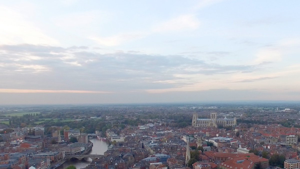 📣 Help us shape the future of air quality and health in York. 💡Whether you're a resident or business owner, we want to hear from you! ✅ 
Join the consultation at york.gov.uk/SmokeControlAr… 🗓️ before 3rd June.