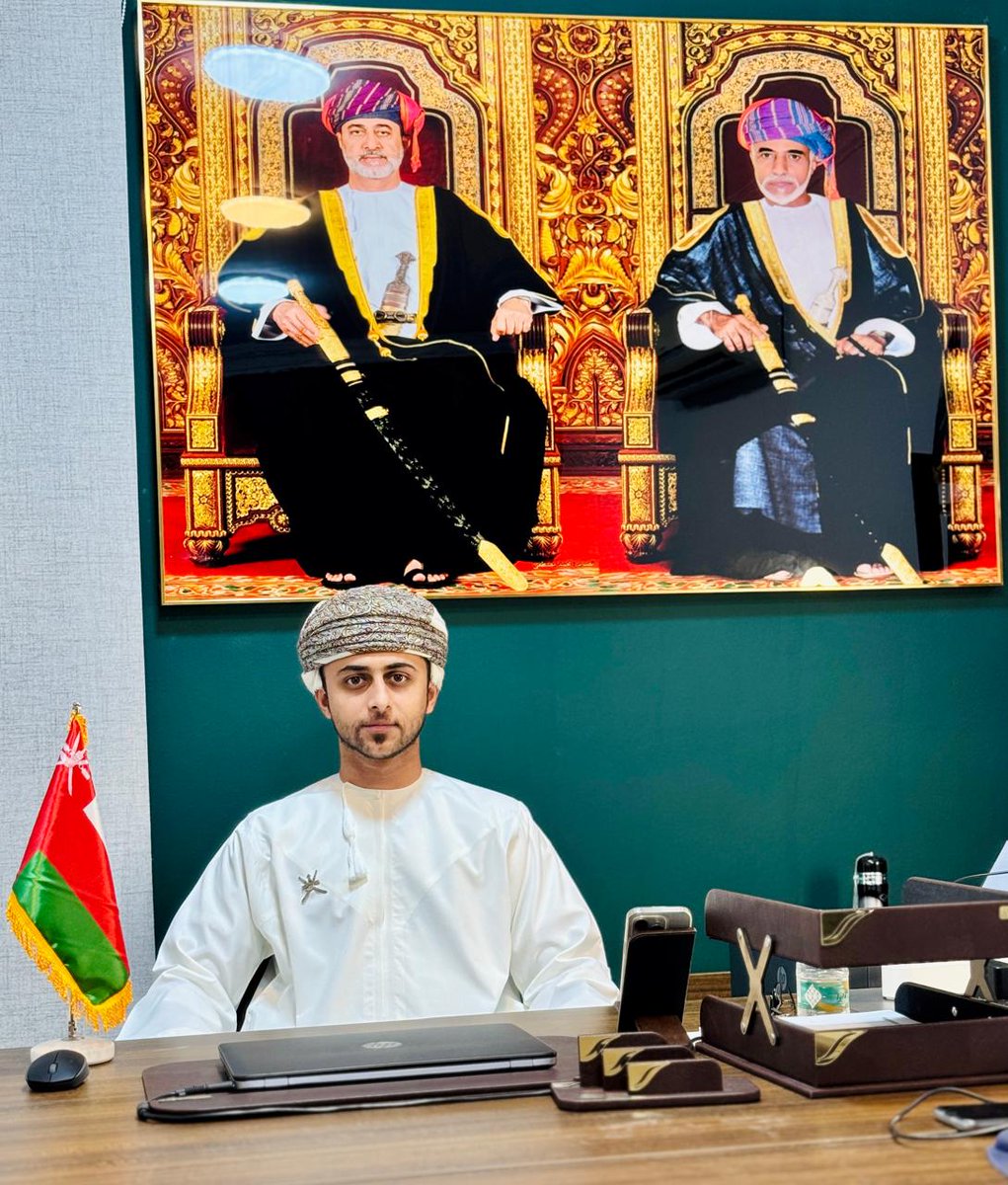 البيان نيوز (@albyaan_) on Twitter photo 🔴القضاء العُماني يُنصف موظفي "البيبسي".. وعودة جماعية لوظائفهم بجهود المحامي حمد المعمري. <a href="/hamad970/">hamad alkuwaiti</a>
نجح المُحامِي حَمَد المَعْمَرِي بإعادة جميع العاملين بشركة البيبسي الى وظائفهم - حيث قضت محكمة صُحار بإعادة جميع العاملين في شركة البيبسي إلى وظائفهم السابقة مع الحفاظ على نفس 🔴القضاء العُماني يُنصف موظفي "البيبسي".. وعودة جماعية لوظائفهم بجهود المحامي حمد المعمري. <a href="/hamad970/">hamad alkuwaiti</a>
نجح المُحامِي حَمَد المَعْمَرِي بإعادة جميع العاملين بشركة البيبسي الى وظائفهم - حيث قضت محكمة صُحار بإعادة جميع العاملين في شركة البيبسي إلى وظائفهم السابقة مع الحفاظ على نفس