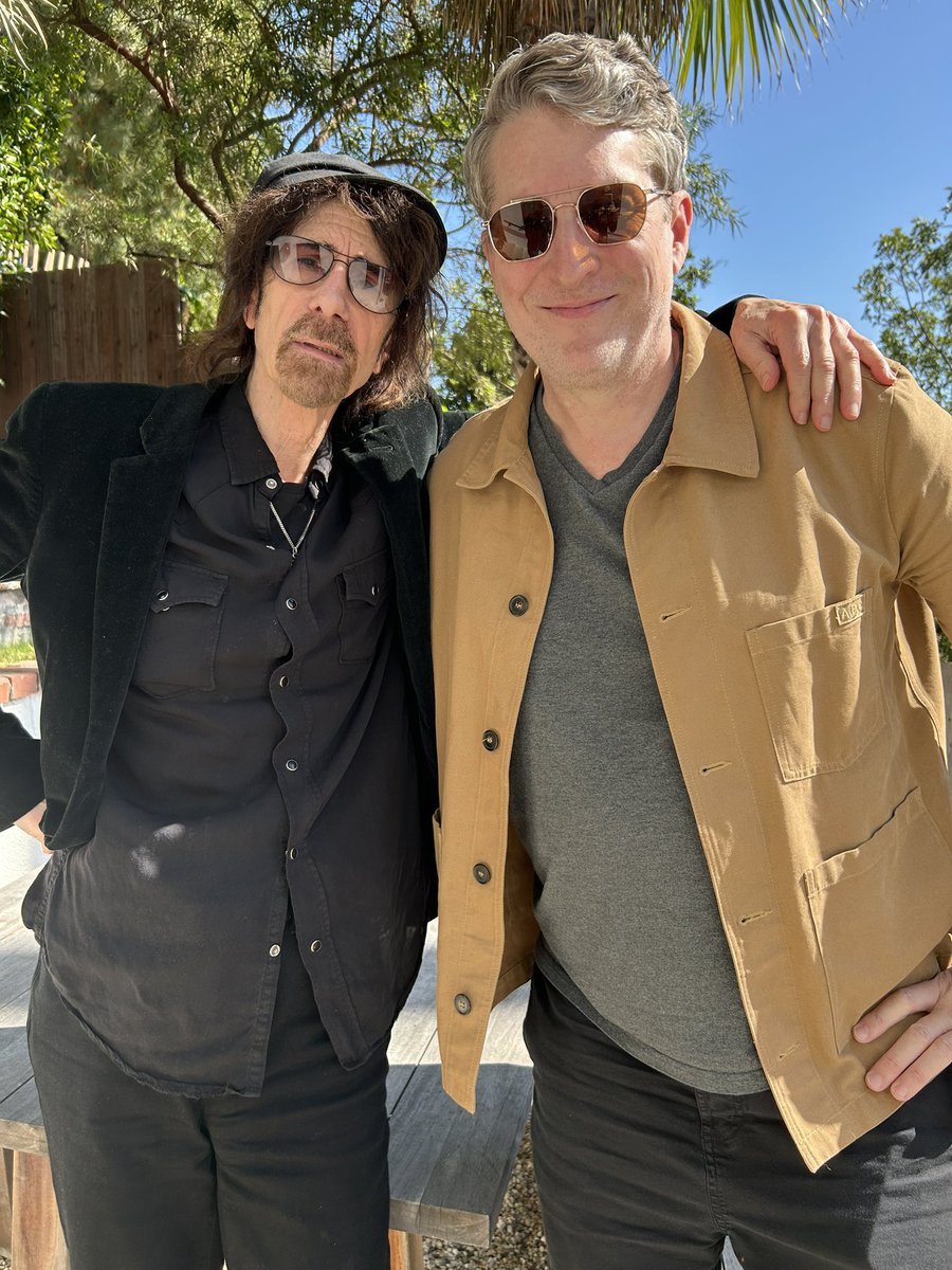 PeterWolf_Woofa's tweet image. What a grand time in LA,thank you to everyone who came out to the book events and has shown amazing support and enthusiasm…a pleasure to sit down with @marcmaron @ScottAukerman ..a big thank you to my dear friend Eddie Gorodetsky, your wit and humor made the evening!