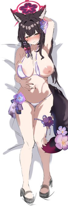 夏コミで頒布予定のワカモの抱き枕(表面)のラフがいい感じになりました☺️ 