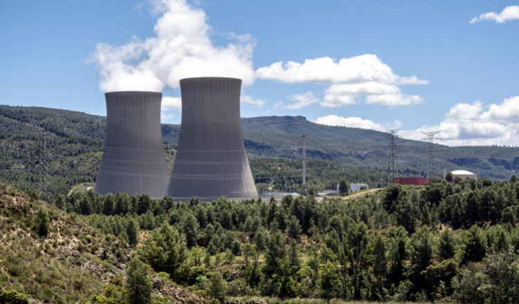 El Banco Mundial podría levantar la prohibición de financiar energía nuclear  bit.ly/3Z6DTfw