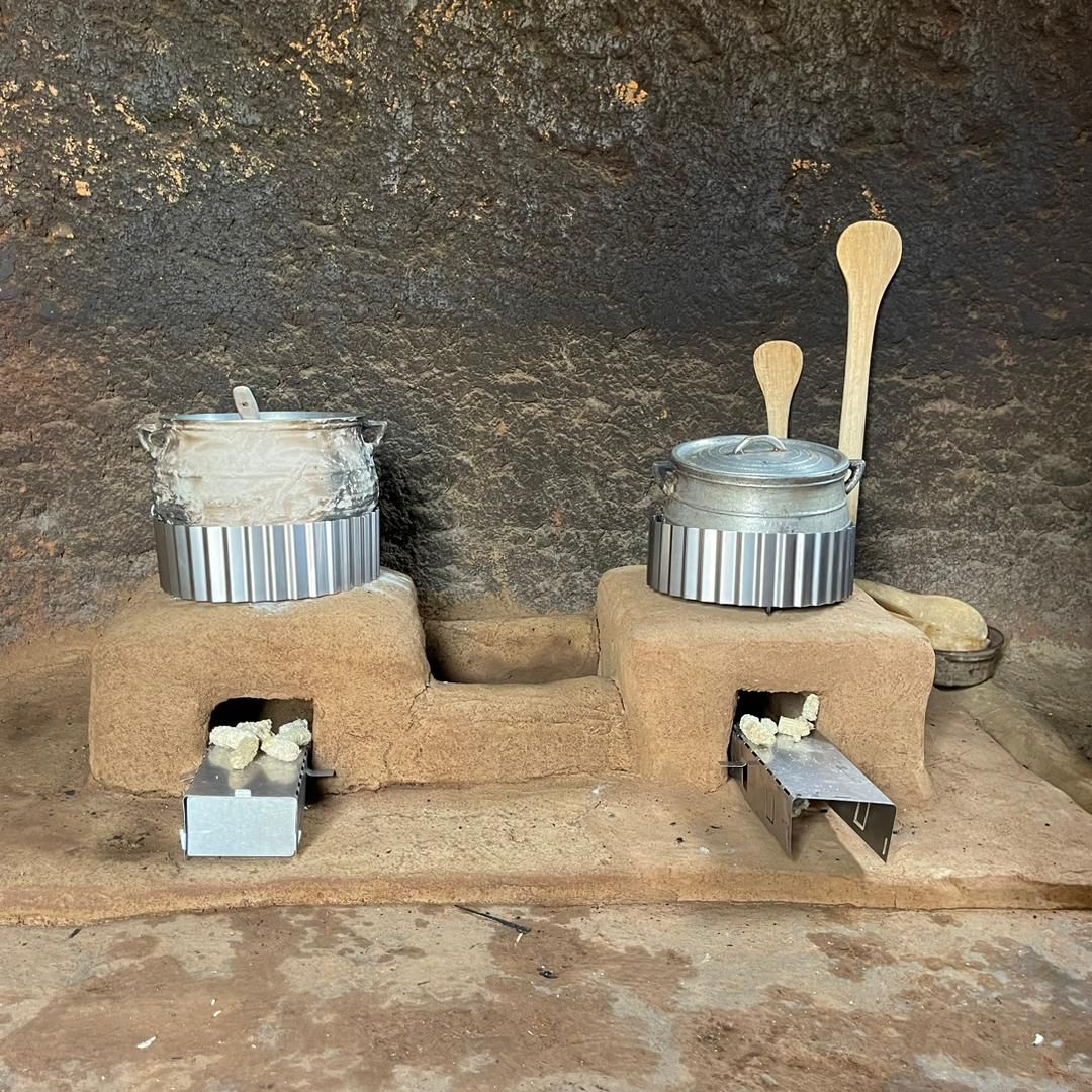 sustain360F's tweet photo. 🔥 These eco-friendly, energy-efficient stoves are transforming lives in rural communities!

✅ Reduce deforestation
✅ Cut harmful emissions
✅ Improve health for women &amp; children
✅ Save time for education &amp; economic activities
🌍 Real climate action. Real impact. https://t.co/VMJbc74xb1