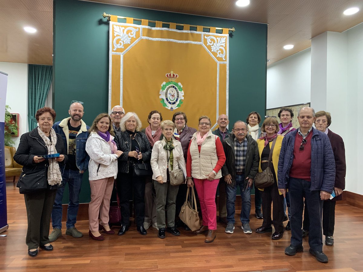 Estos días nos están visitando varios grupos de distintas zonas de Madrid, desde Mirasierra hasta Carabanchel Alto, pasando por Lucero. 
Juntos hemos visitado la #raciencias, su historia y su presente
Si tú quieres visitarnos, acércate el lunes 19 de mayo a las 17h
¡Os esperamos!