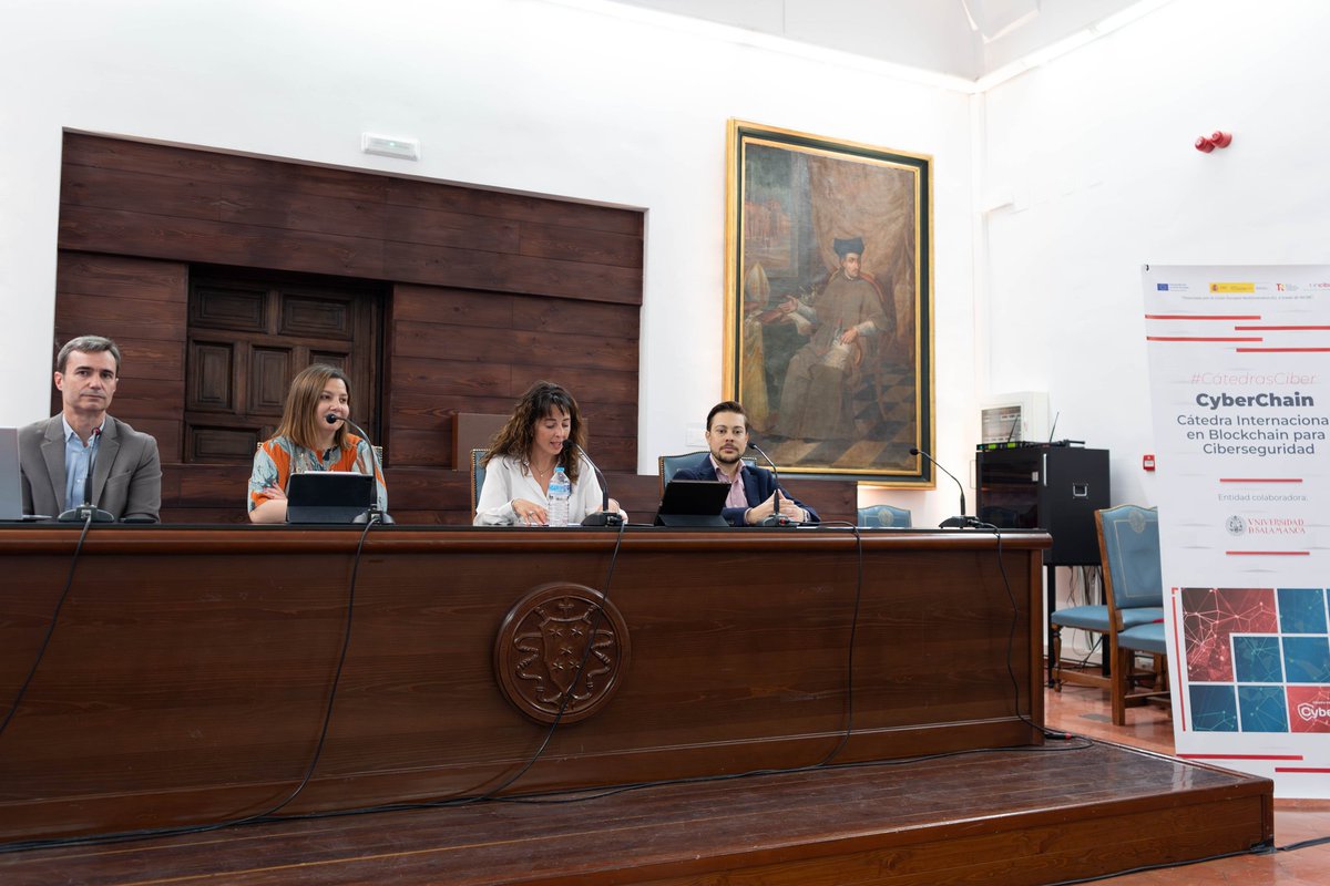 BISITE_USAL's tweet photo. @NereaUrquijo @INCIBE @usal 🔍 Universidades al frente de la ciberseguridad nacional.
🎓 Cátedras de @unileon, @infouex y @usal comparten sus líneas de investigación, formación y transferencia tecnológica.
👥 Moderación: #NereaUrquijo @INCIBE
#CátedrasCiber #NextGenerationEU #SummitCyberChain https://t.co/gLS0hkeOmr