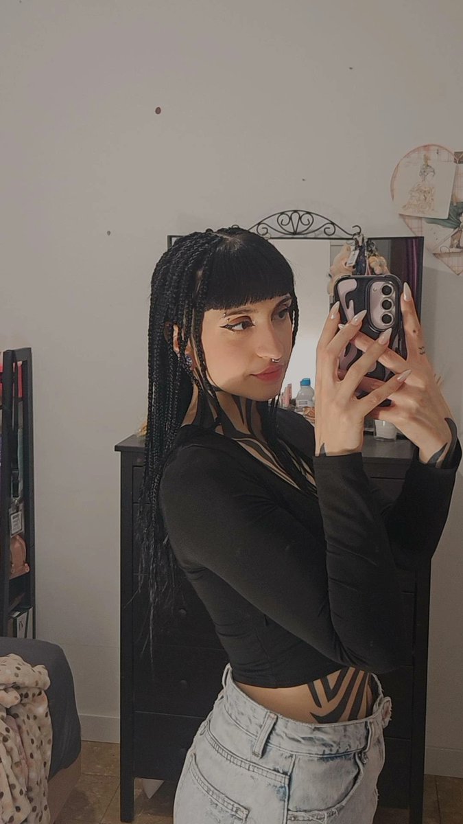 Zu (@zuleiimax) on Twitter photo 