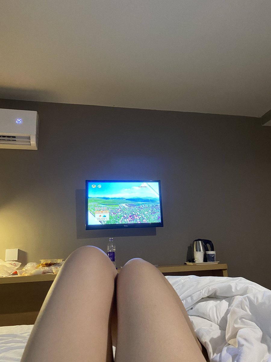 monoertt's tweet photo. 今天硬了嗎？
要是給你和我睡一晚你能射幾發
要真實喔
留言次數
#抽一位合適的免費 https://t.co/bEtMgMeQxg