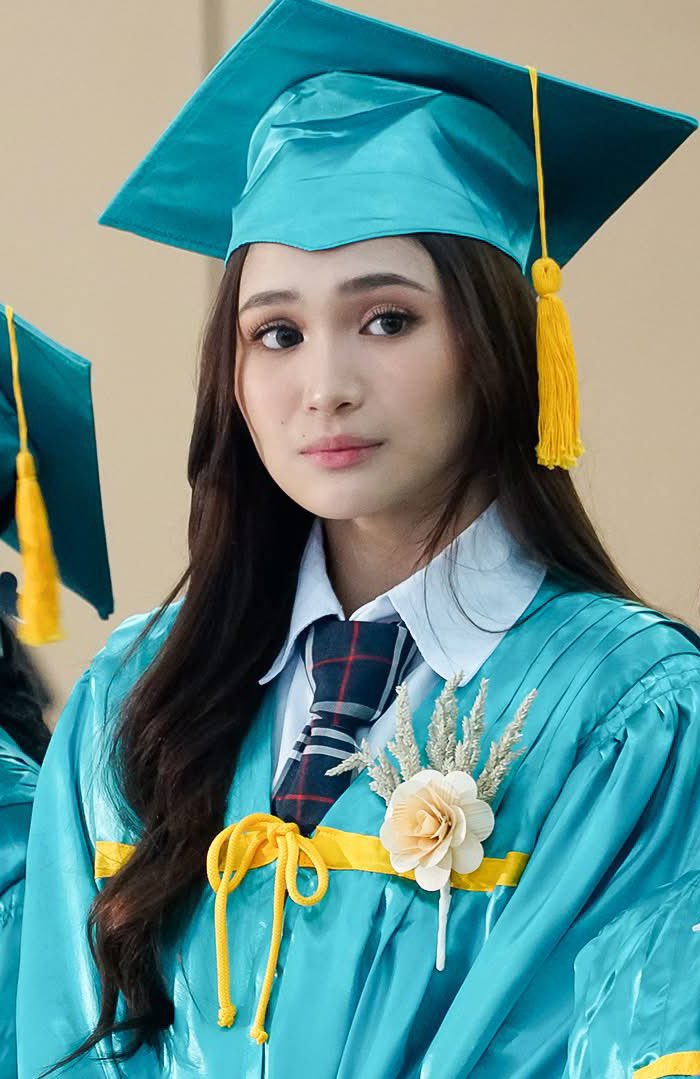 congrats, tintin. 👩🏻‍🎓

i trust u because i know you're a good person. we all make mistakes, but i believe you'll grow and take accountability. it doesn’t change your worth, and i’ll keep supporting you. you’re not alone. you've got this. 🫂
