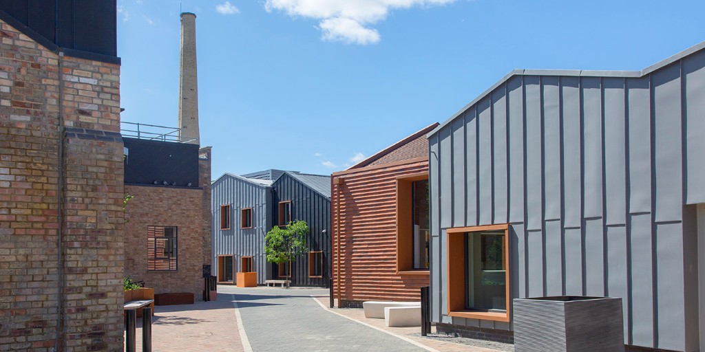 As a profession, the Parisian roofers and ornamentalists who work with zinc have just been recognised by UNESCO. Here's why your projects deserve it, too [AD] @vmzincuk

#rjProducts #ZincRoofing #ZincCladding #Specification #BuildingEnvelope #Facades
ow.ly/ecwT50VLcU6