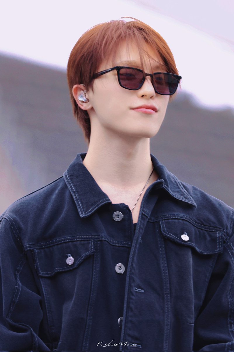 241013

baby otter

#세븐틴 #SEVENTEEN
#디노 #DINO #이찬 #ディノ