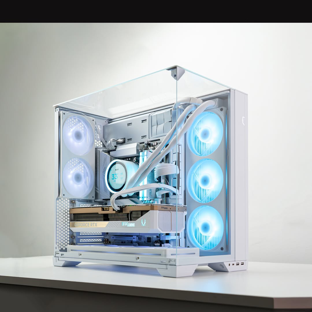 ZOTACFrance's tweet image. Époustouflant. Cette config nous a scotchés ! 🤍👼🥹

#ConfigPC #PCGaming #GamingFR #PCMR 
📸 emarque.co (IN)