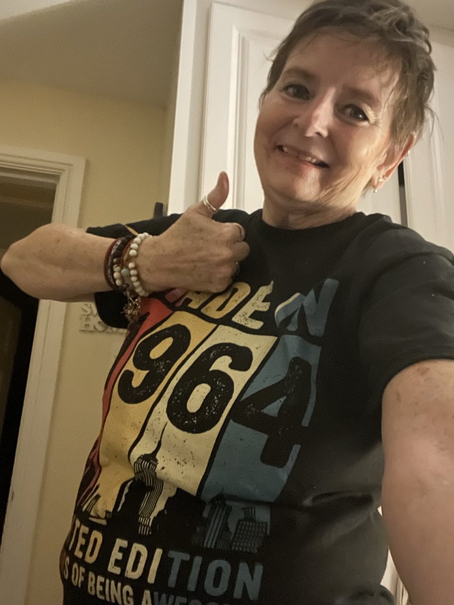 Brigit Egan 🐝 tweet media