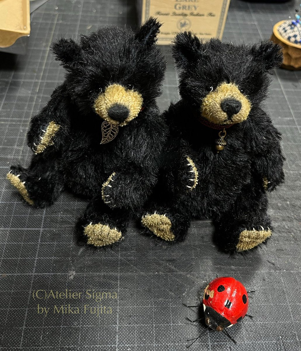 テディベア ぬいぐるみ ハンドメイド 作家様不明 花が好きなくまちゃん ぬいぐるみ テディベア 作家様