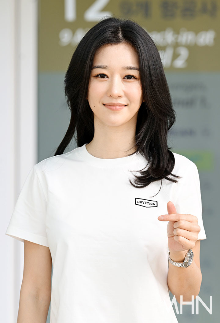 Seo Yeaji departing from Incheon Airport to Da Nang, Vietnam for overseas schedule #seoyeaji #seoyeji #서예지