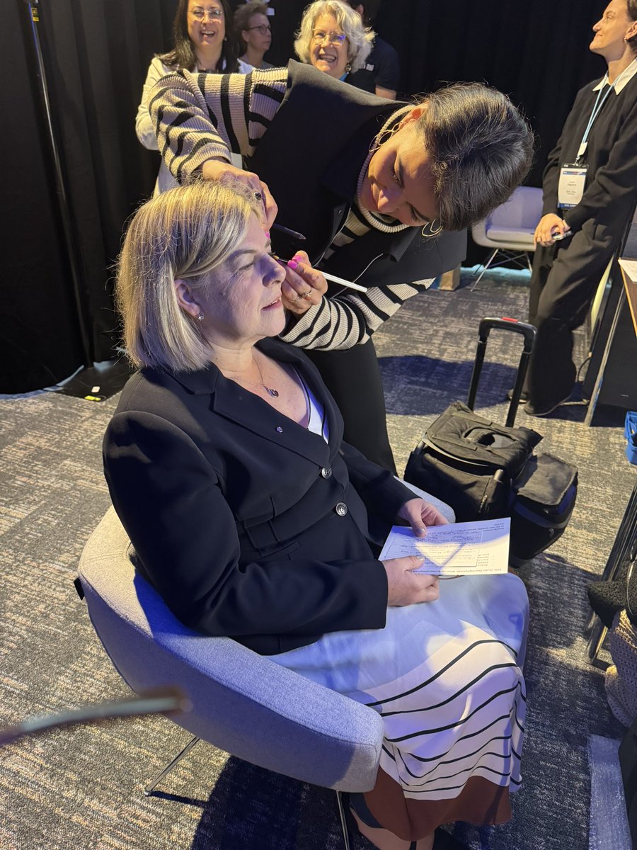 Aleksander Krag tweet media