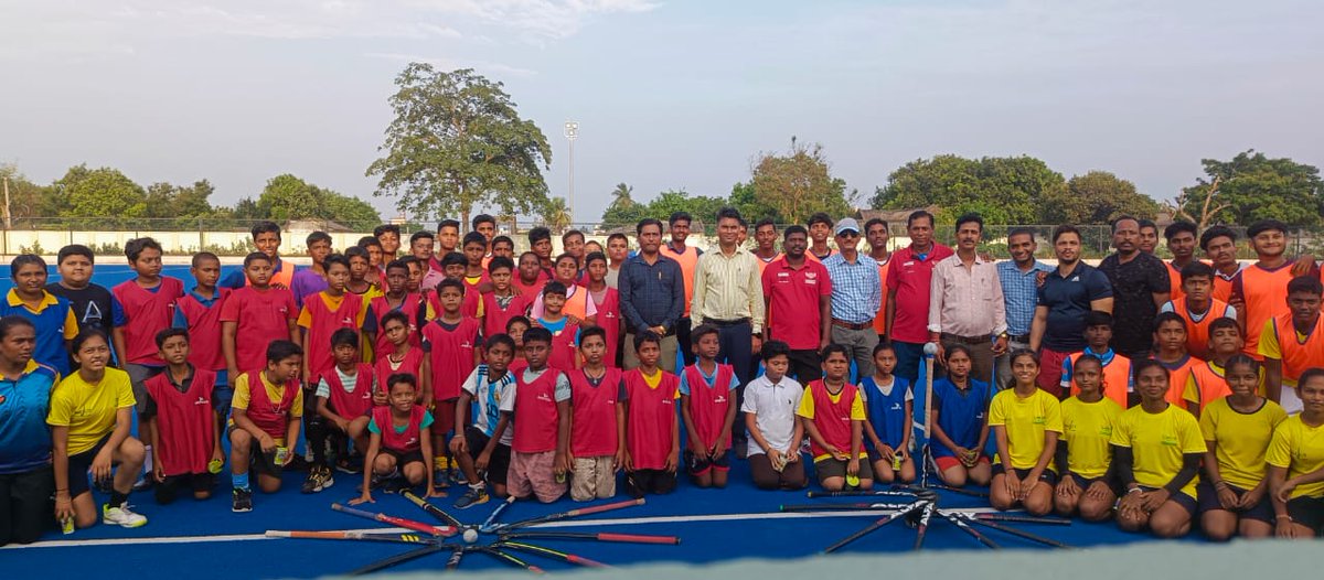 dsoganjam123's tweet photo. The Hockey Summer Camp for Ganjam District was officially inaugurated on 6th May 2025 at the Hockey Training Centre, Chatrapur. The event took place in the esteemed presence of the Sub-Collector of Chatrapur, the District Sports Officer of Ganjam, and experienced coaches. https://t.co/9aWzi8GiVs