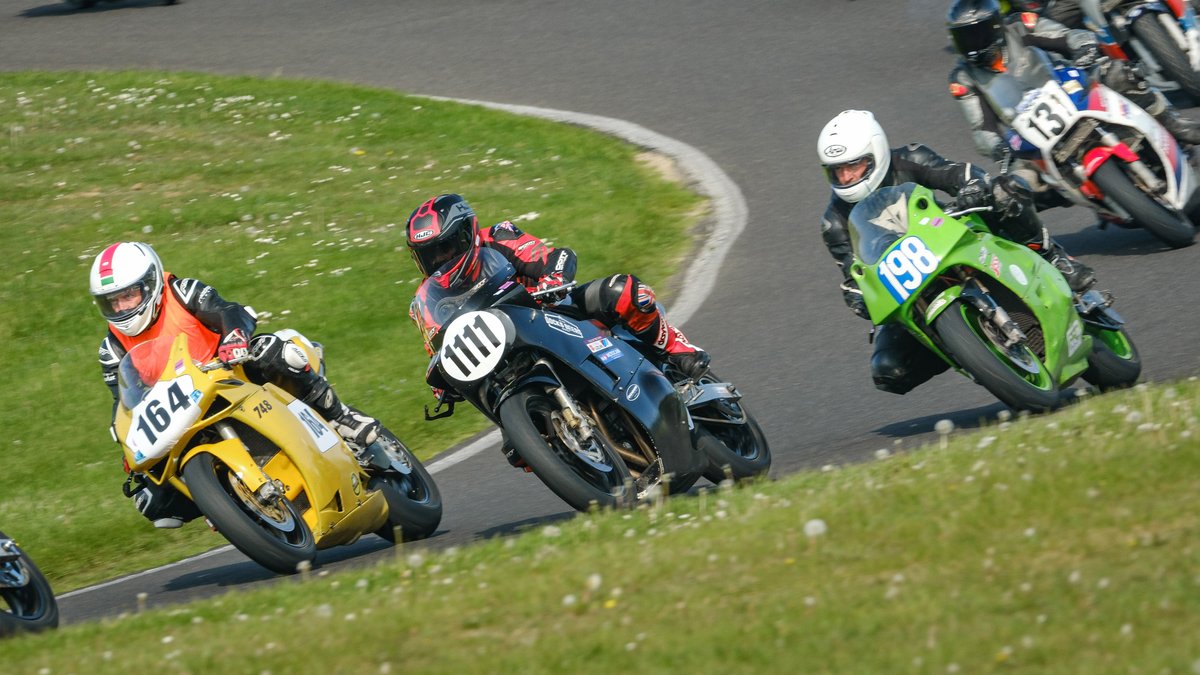 The British Historic Racing Club Championships return to Cadwell Park this weekend (10/11 May)

Discounted advance tickets are available until 4pm Friday 🎟 Under-13s go FREE

🔗 Click here for more information: cadwellpark.co.uk/news/2025/may/…