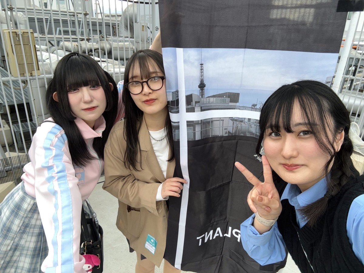 5/6、ROOFTOP LIVE無事終了いたしました！4日間の締めくくりに緊張しながらも楽しく演奏できました🎶
ご覧いただいた皆さん、対バンしていただいた皆さん、スタッフの皆さんありがとうございました！